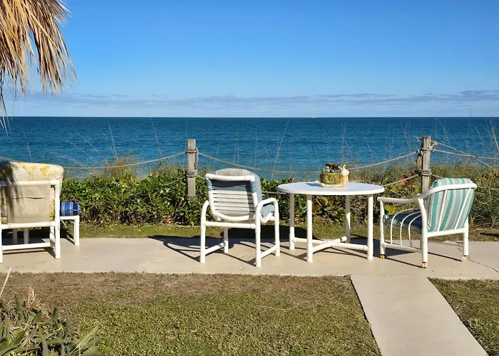Oceanfront Sea Scape Motel
