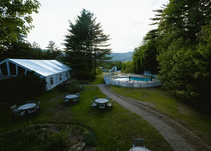 Stonehurst Manor Breakfast & Dinner Included