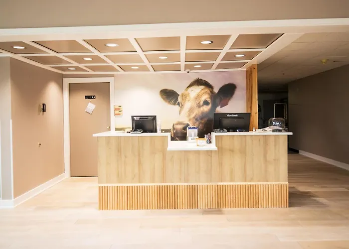 The Tillamook Inn