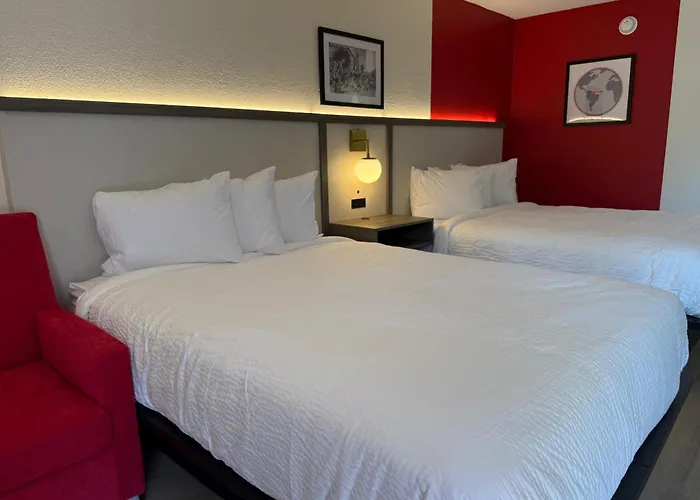 Ramada By Wyndham Lumberton Nc North