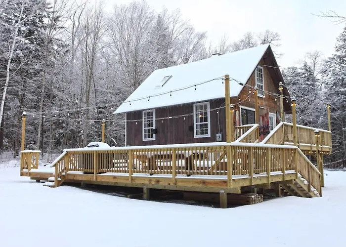 Dream Stratton Forest Cabin With Hot Tub And Fast Wifi