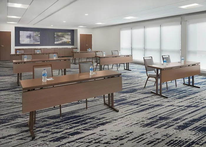 Fairfield By Marriott Inn & Suites Columbus