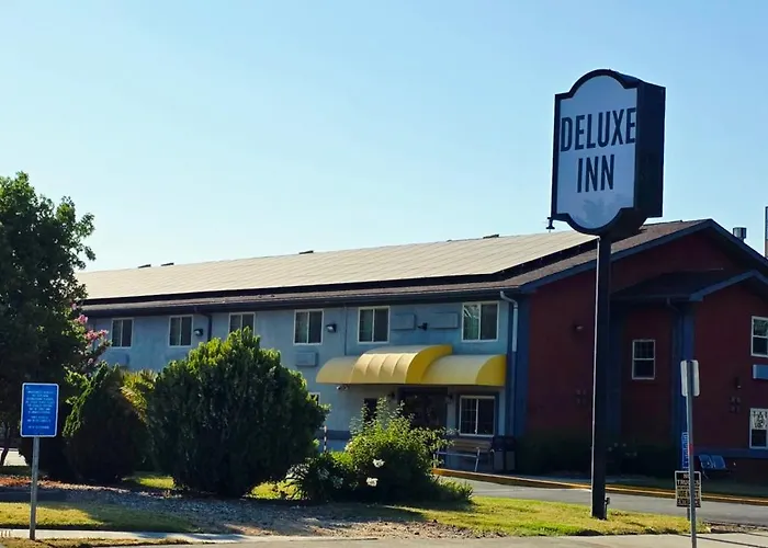 Deluxe Inn Willows On I-5