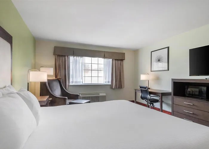 Best Western West Greenwich Inn