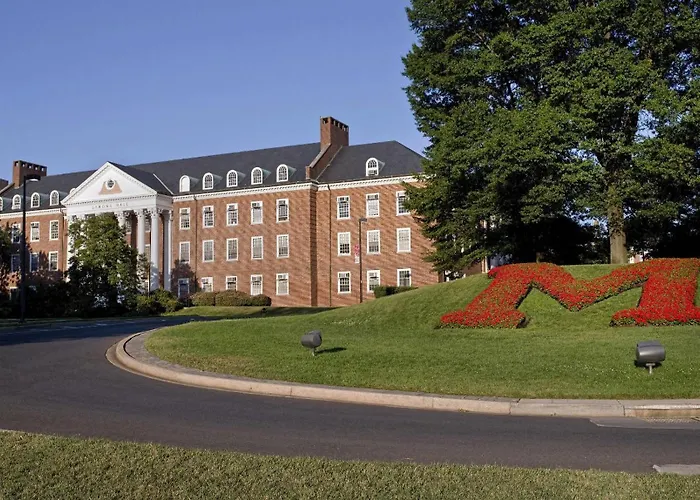 Cambria Hotel College Park