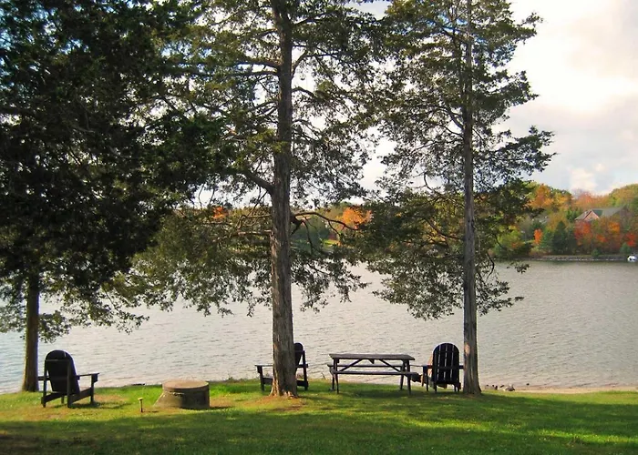 Cozy Camper Retreat On Sleepy Hollow Lake
