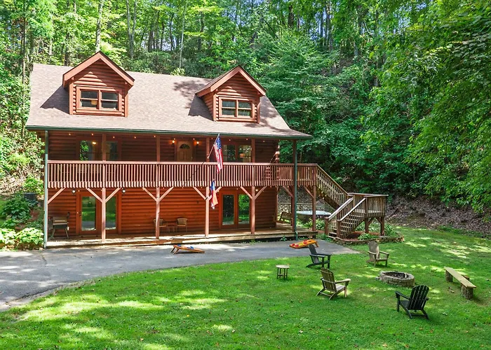 3 Miles Off I-40 Hot Tub-Fire Pit-Wifi-Fireplace Better Than A Hotel!