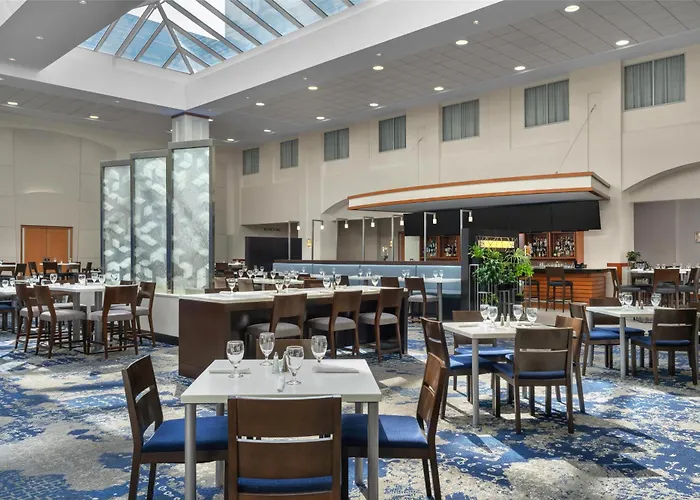 Embassy Suites Boston At Logan Airport