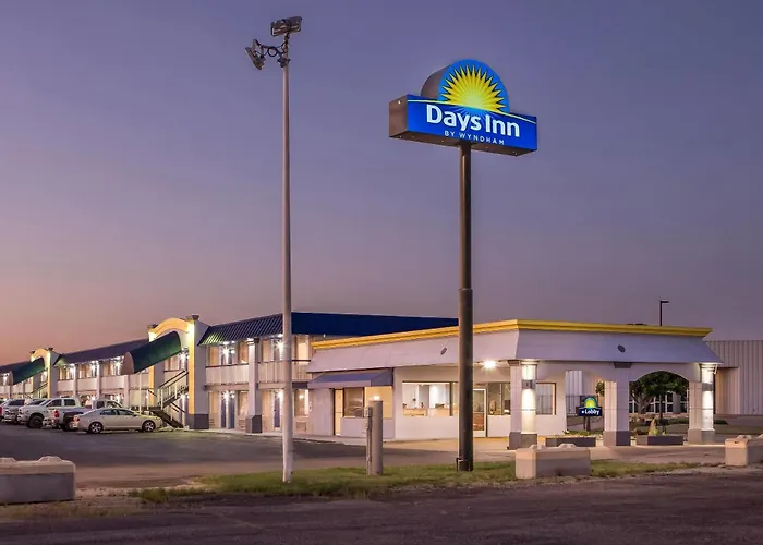 Days Inn By Wyndham Salina South