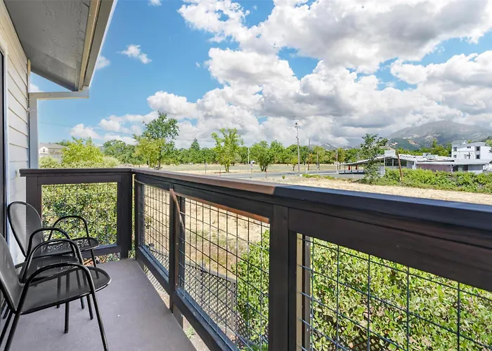 Best Western Plus Stevenson Manor