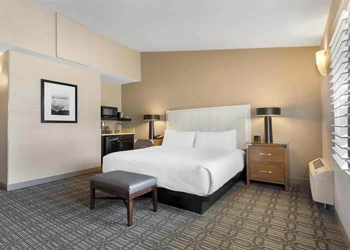 Best Western Plus Stevenson Manor