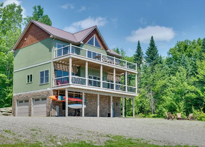 Rustic 3-Story Pittsburg Cabin W/ Lake & Mtn Views