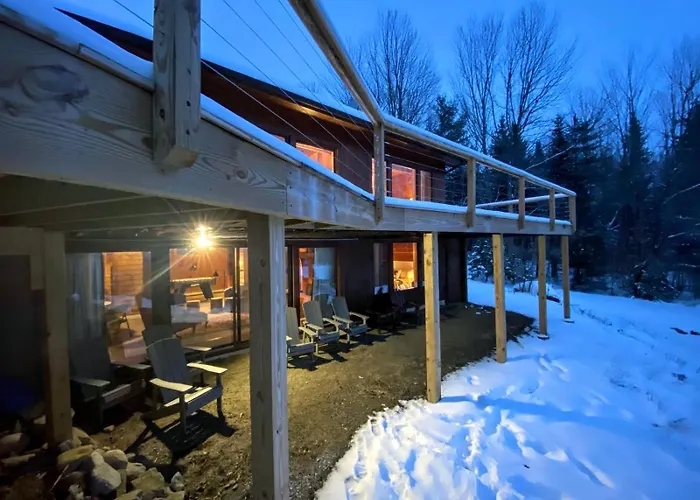 Amazing Lakefront Home In The White Mountains With Game Room Theater