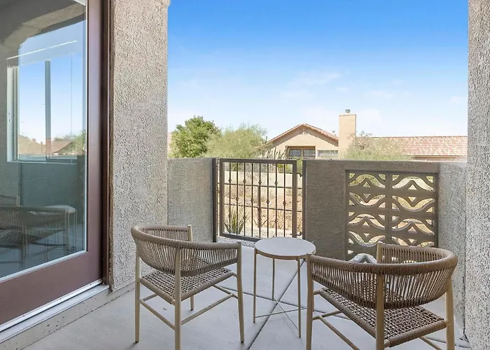 Landing Apartments - Linda Vista