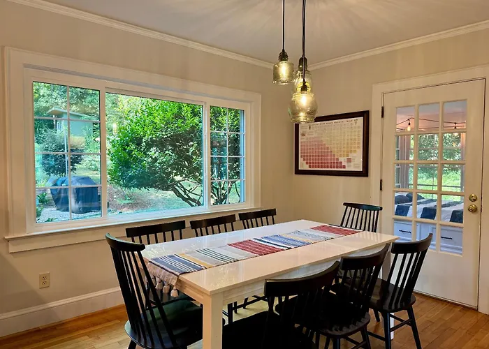 Spacious Downtown Clemson Home, Walkable Clemson University
