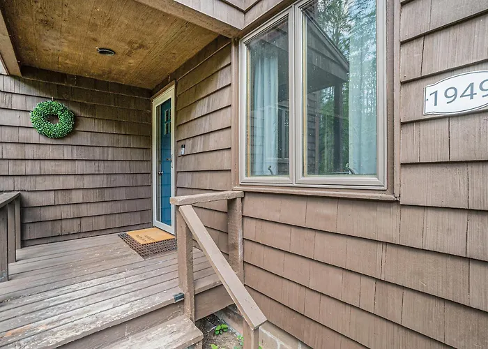 Cozy And Newly Updated Townhouse On Lake Martin