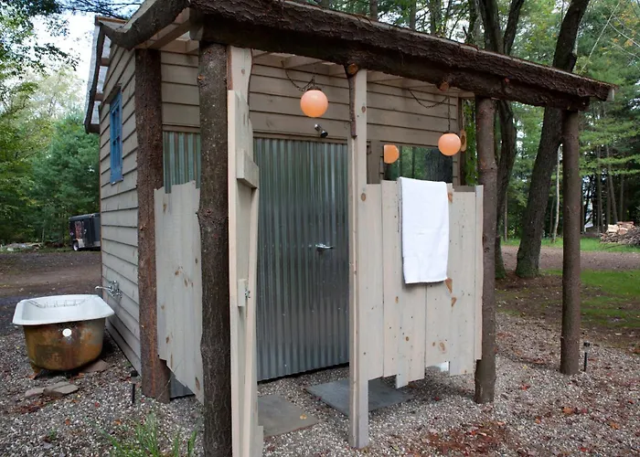 Outlier Inn Tiny House 4 On Farm Upstate Catskills