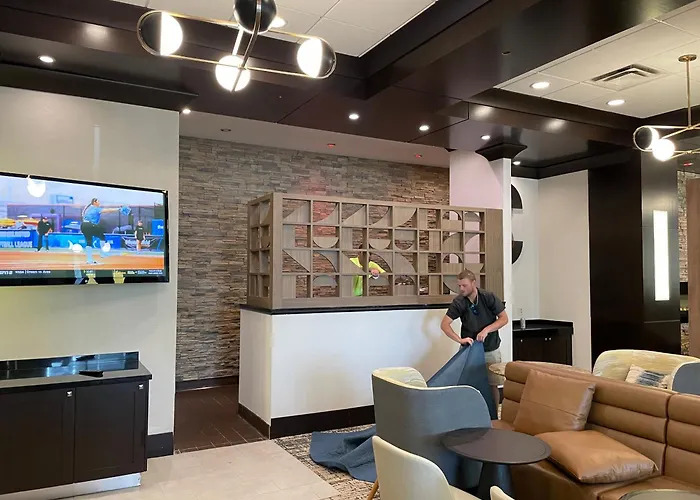 Holiday Inn Hotel & Suites Chicago Northwest - Elgin By Ihg