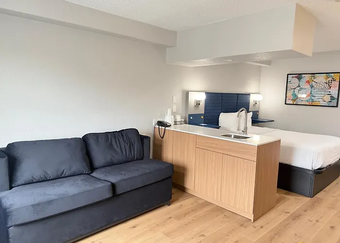 Microtel Inn & Suites By Wyndham Sioux Falls