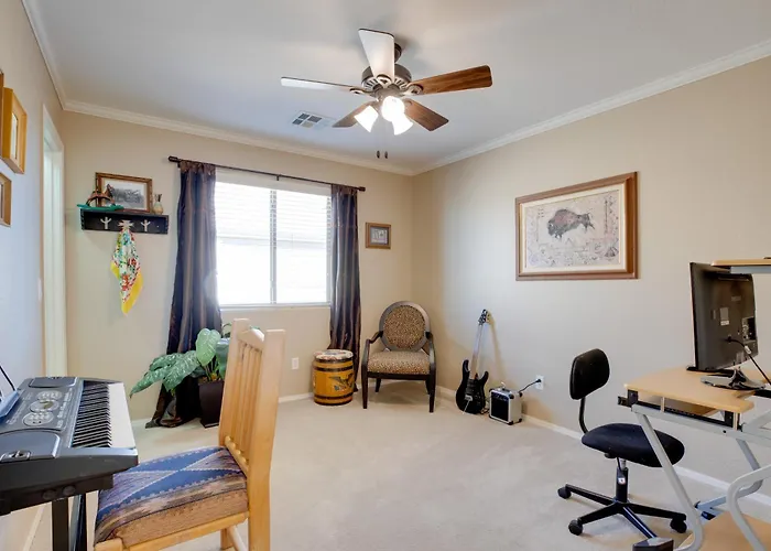 Golfer'S Oasis W/ Balcony & Bbq In San Tan Valley