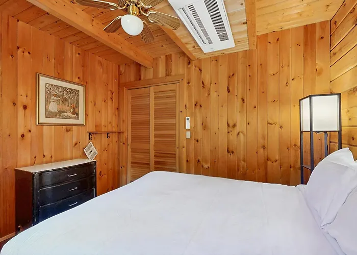 Easton Escape A Notch Above
