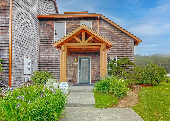 Lake Front Townhome - Rockaway Beach