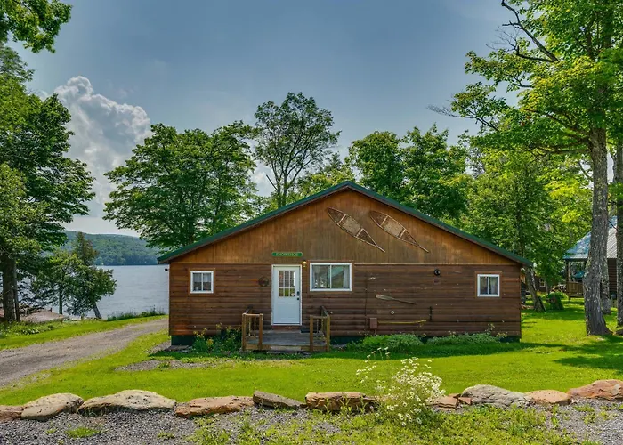 Rustic Cabin Retreat On Rangeley Lake!
