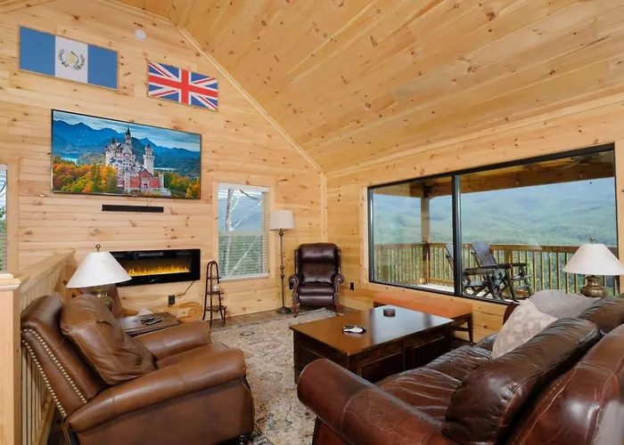 Breathtaking Mountain Views! June Discounts Available! - Birdhouse -