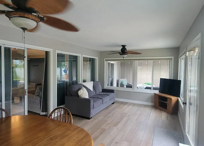 West-Side Retreat