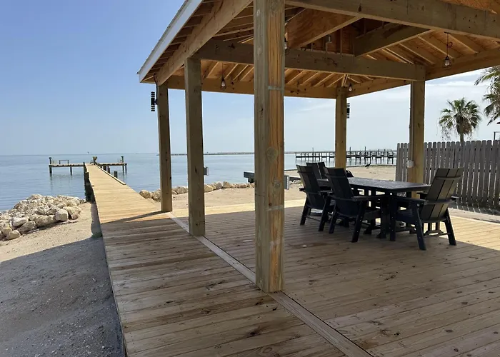 Bay Views & Beach Access: Ingleside Getaway