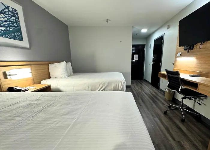 Microtel Inn & Suites By Wyndham Tuscaloosa East