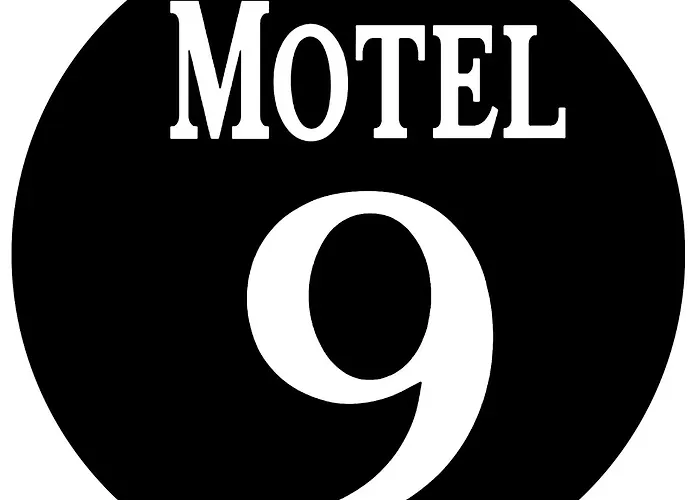 Motel 9