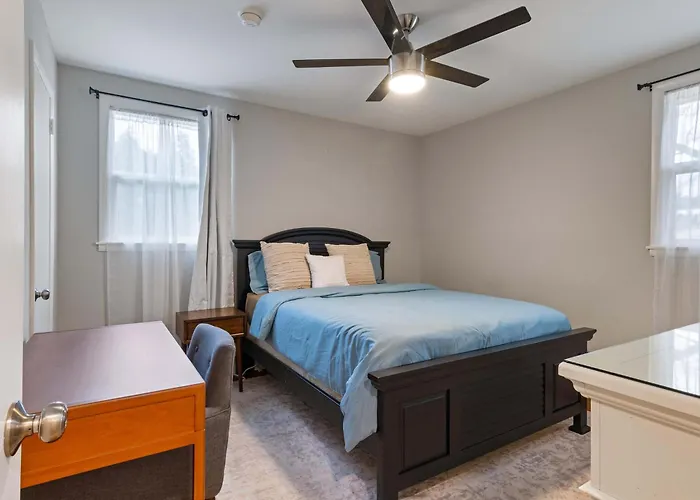 Cozy Franklin Hideaway - For 5