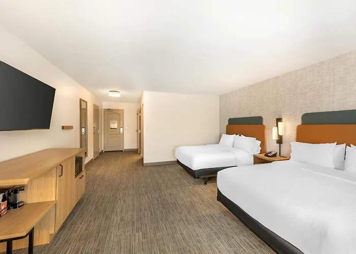 Hampton Inn & Suites Moreno Valley