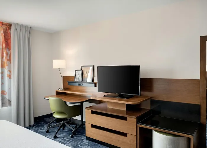 Fairfield Inn & Suites By Marriott Cincinnati Uptown/University Area