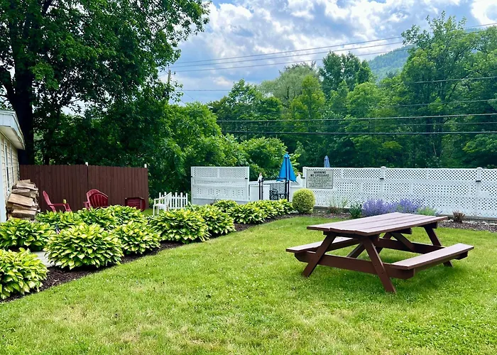 Green Acre Motel