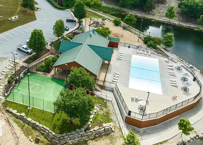 Couples Condo Retreat Overlooking Golf Course