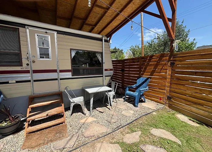 #Stayinmydistrict Twin Falls Backyard Glamper
