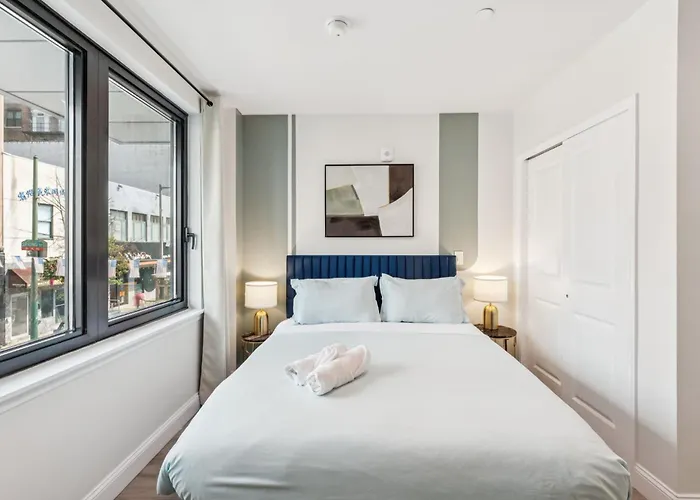 Stay At Luna On N 11Th St