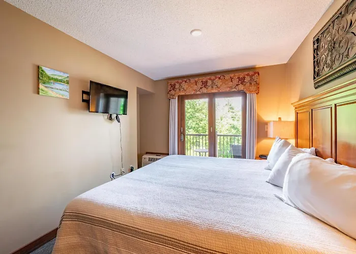 A211 One Bedroom Lake View