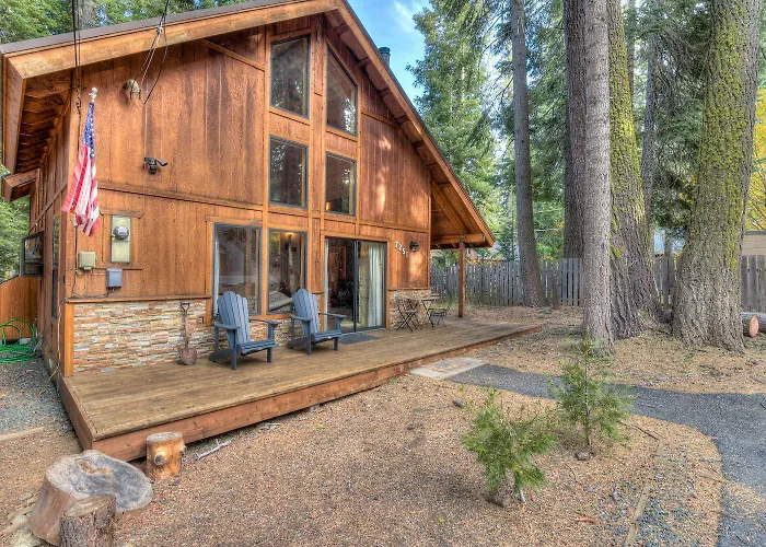 Relax At Rustic Tahoe Charm - Minutes To Lake