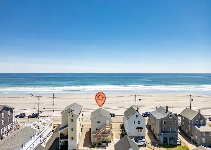 Beachfront Pet Friendly Sleeps 15 And Bbq