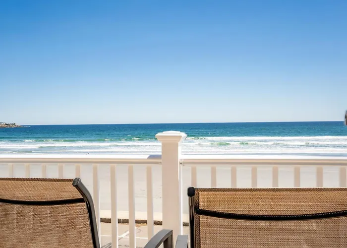 Beachfront Pet Friendly Sleeps 15 And Bbq