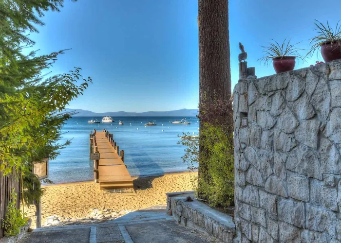 Zephyr Cove Cabin - Walk To Lake & Beach
