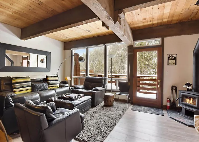 Alpine Manor Retreat Mountain Relaxation