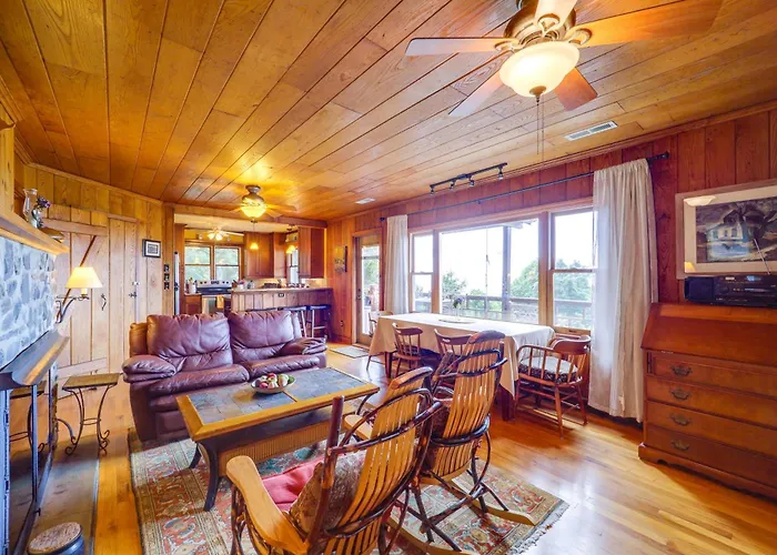 Little Switzerland Cabin W/ Stunning Mtn Views