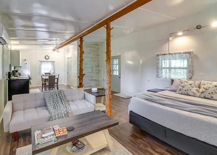 Ozark Escapes Cabin! Serene Forest & Mtn Setting