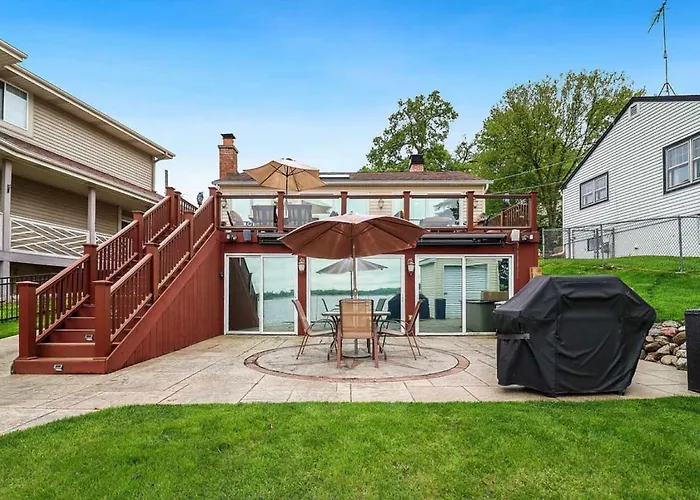 Captain'S Quarters Lake Life Dream Home