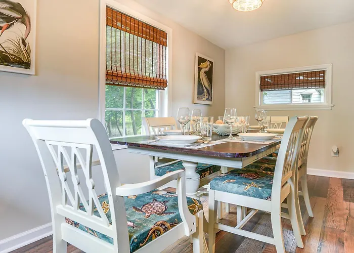 Walk To Town & River: Charming Home In North East!