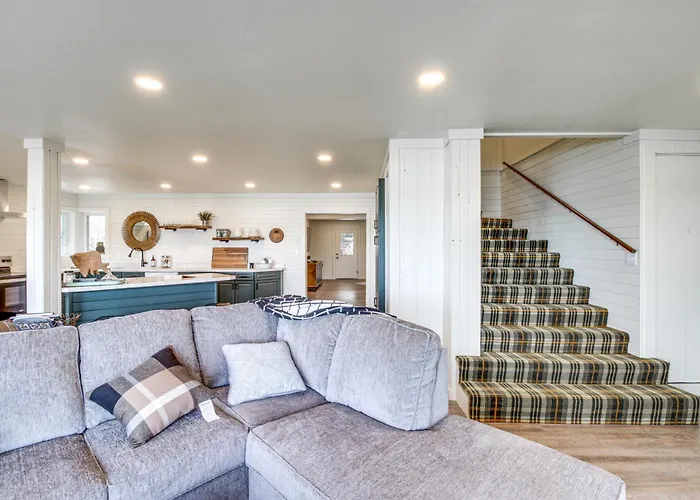 Private Beach: Lakefront Escape In Brainerd!